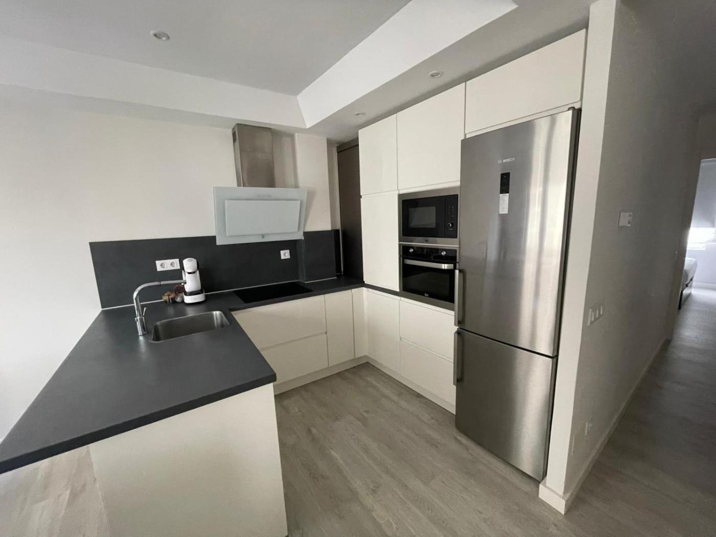 Nuevo! Piso En Pleno Centro Apartment Santander Bilik gambar