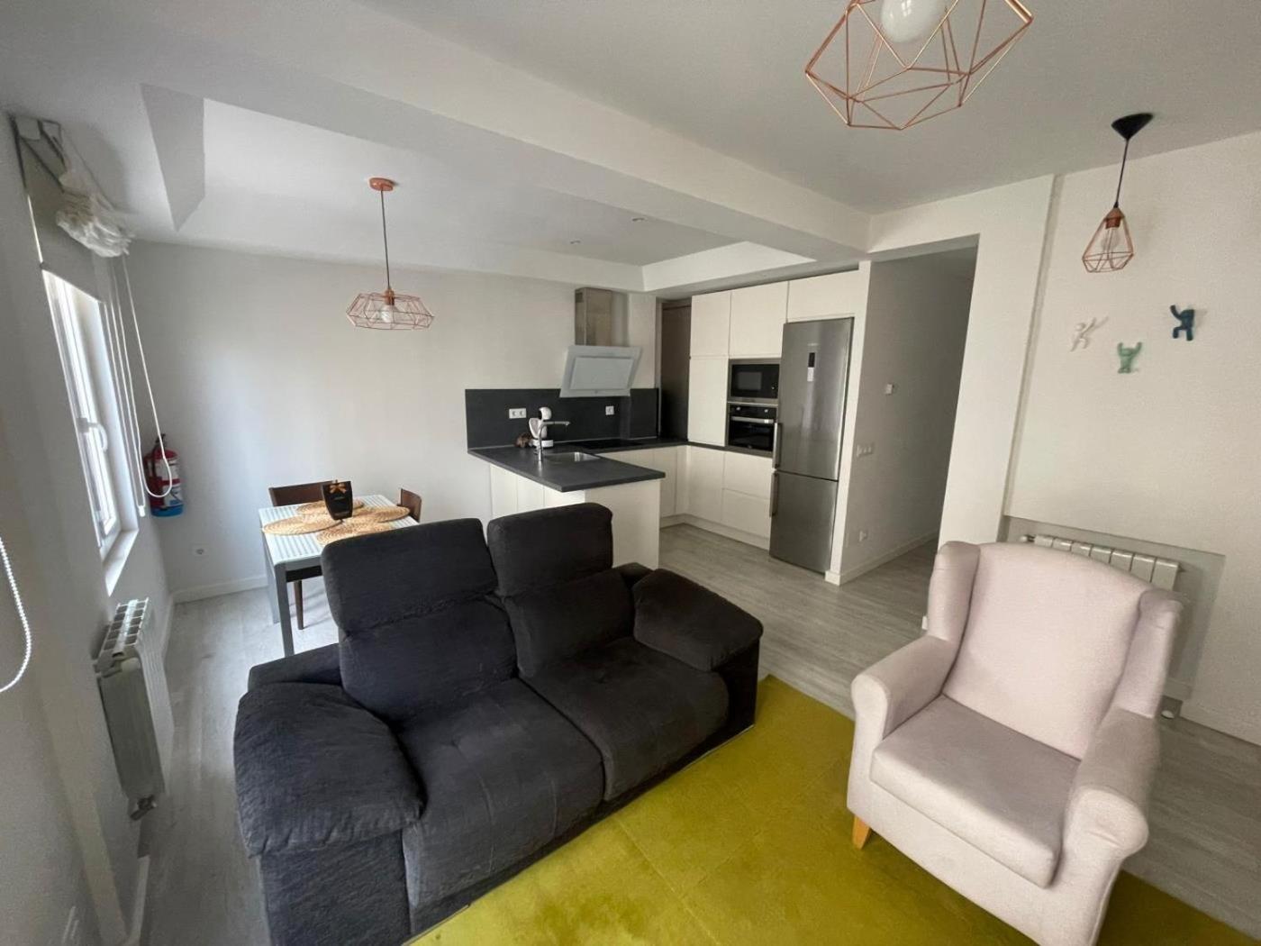 Nuevo! Piso En Pleno Centro Apartment Santander Bilik gambar