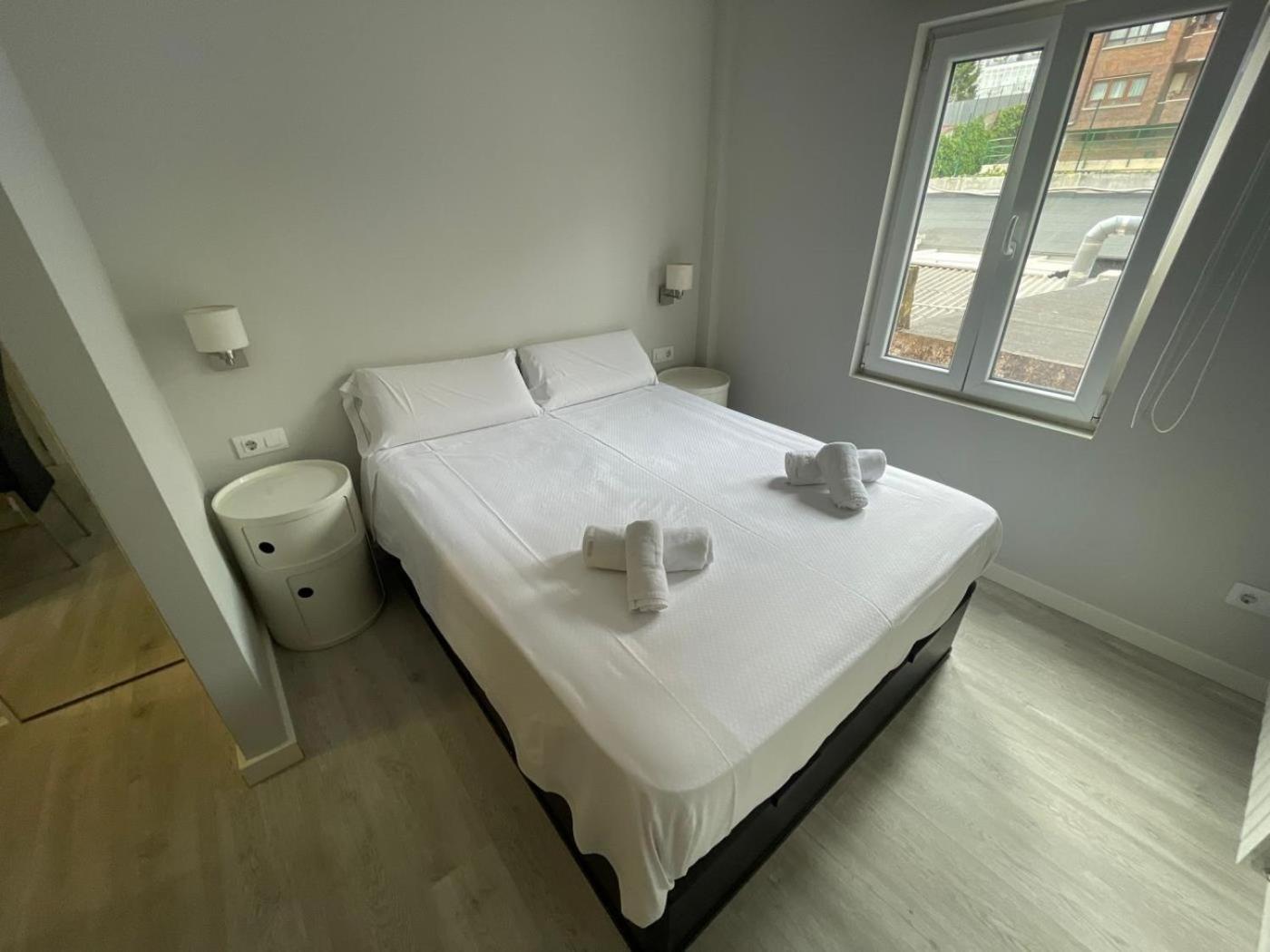 Nuevo! Piso En Pleno Centro Apartment Santander Bilik gambar