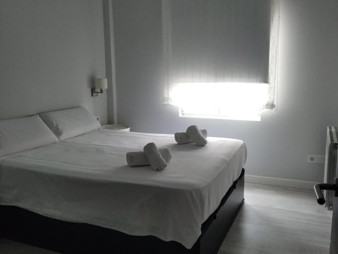 Nuevo! Piso En Pleno Centro Apartment Santander Bilik gambar