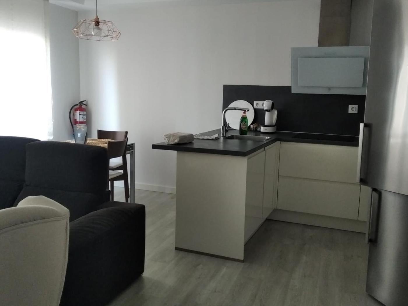 Nuevo! Piso En Pleno Centro Apartment Santander Bilik gambar