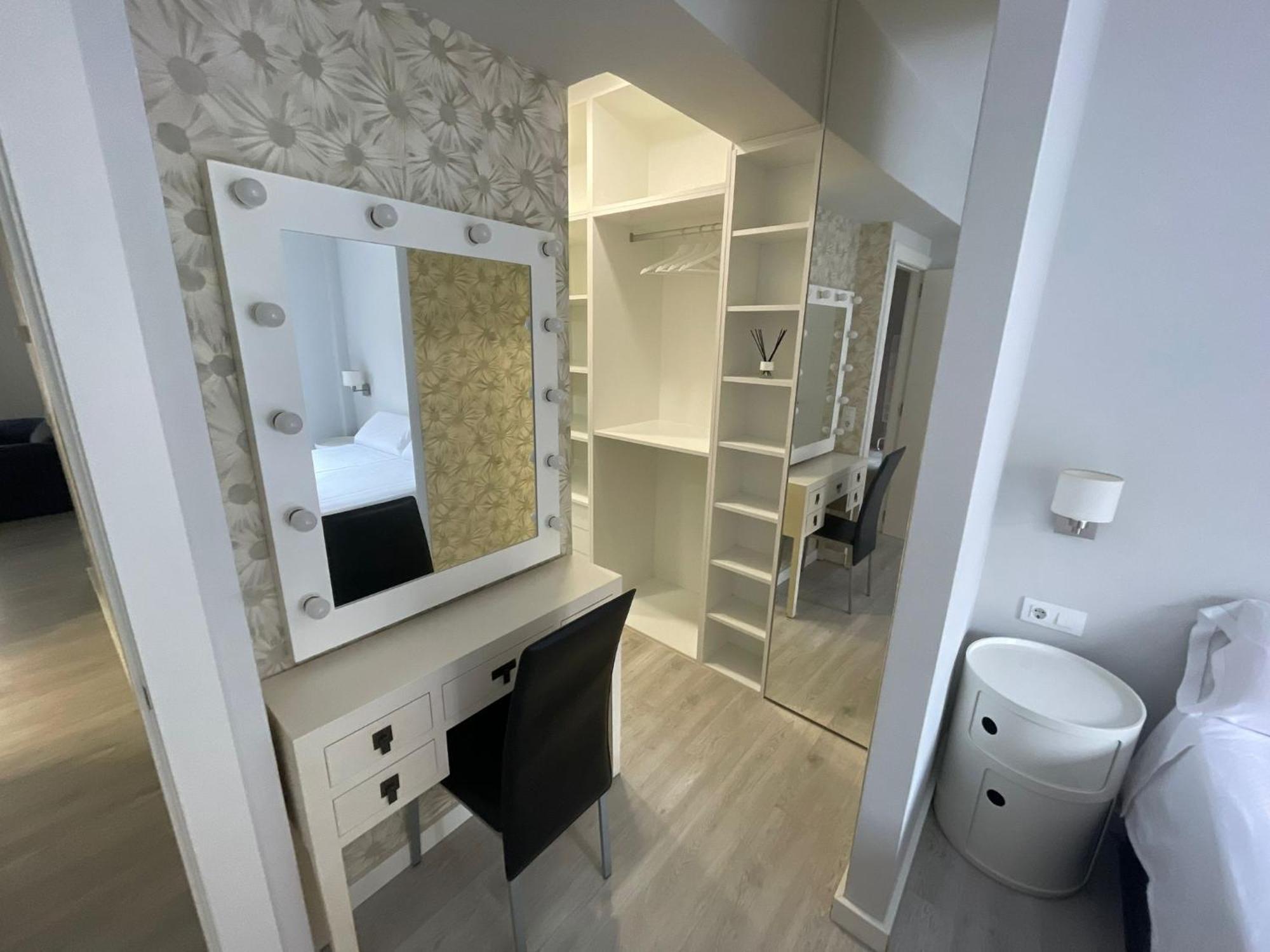 Nuevo! Piso En Pleno Centro Apartment Santander Luaran gambar
